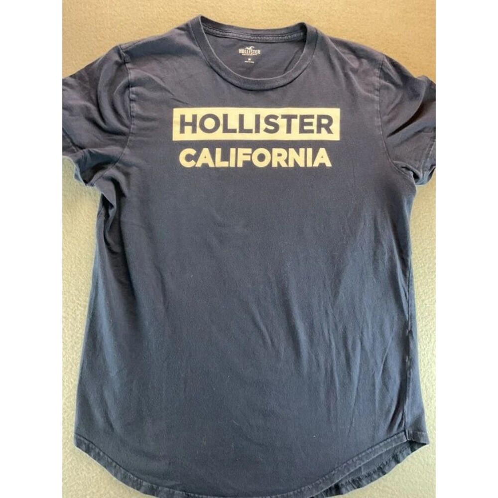 Hollister ladies medium tshirt